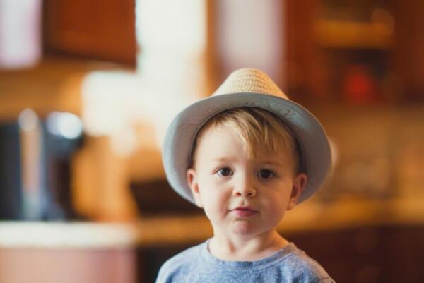 Little boy with hat