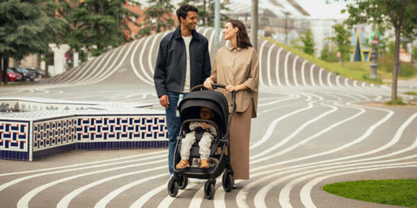 Nuna Lifestyle picture_SWIV_Caviar_Copenhagen 